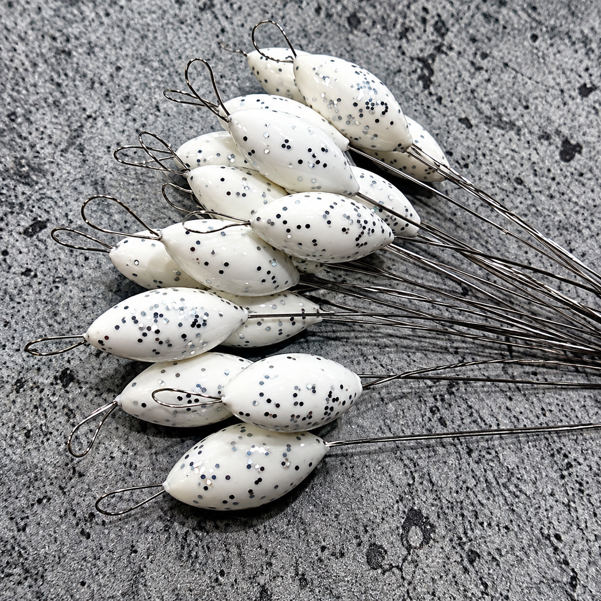 Perles flottante blanc pailleté